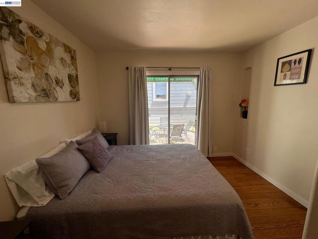 2305 San Jose Ave, Alameda, CA 94501