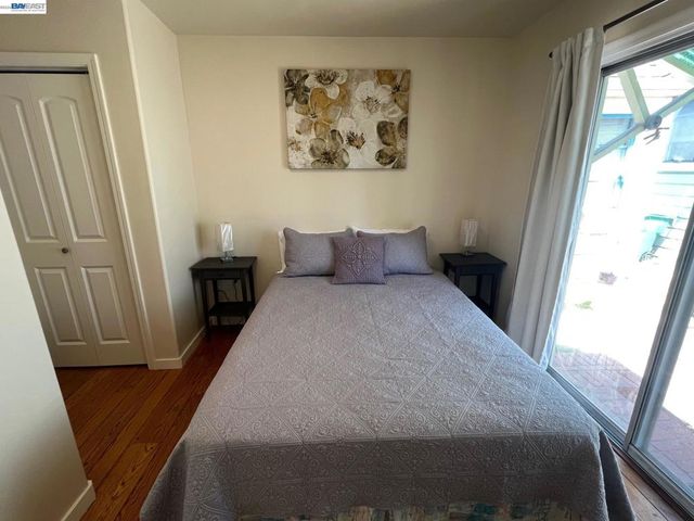 2305 San Jose Ave, Alameda, CA 94501