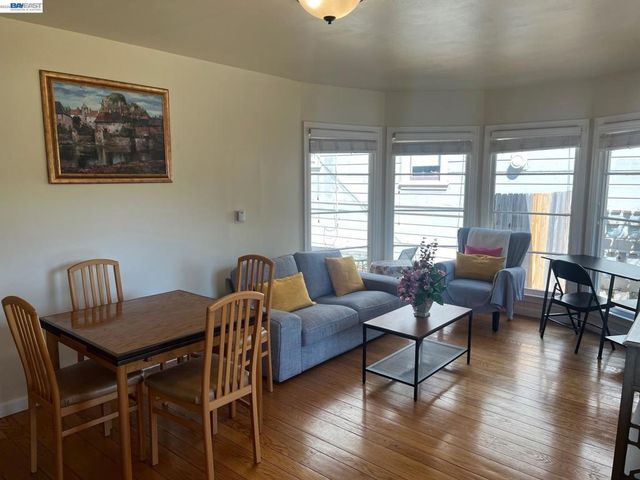 2305 San Jose Ave, Alameda, CA 94501