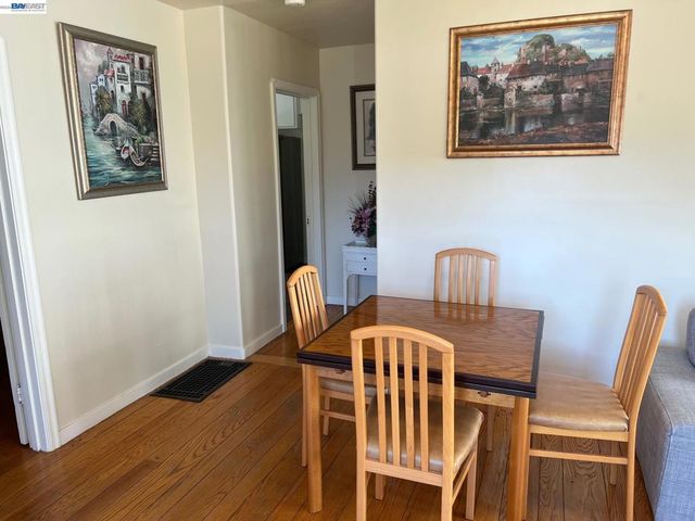 2305 San Jose Ave, Alameda, CA 94501