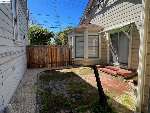 2305 San Jose Ave, Alameda, CA 94501