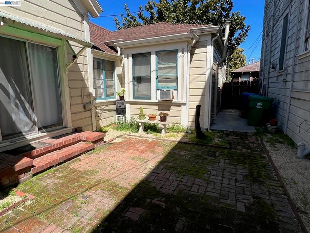 2305 San Jose Ave, Alameda, CA 94501