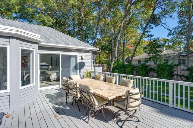 6 Bridle Path, Westhampton Beach, NY 11978