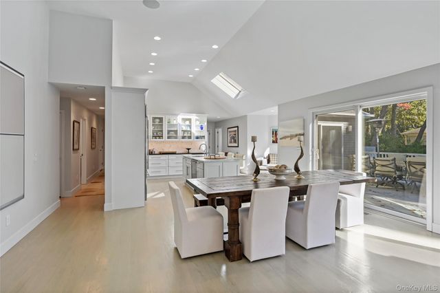 6 Bridle Path, Westhampton Beach, NY 11978