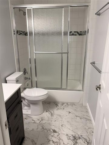 4015 ASHFORD GREEN PLACE D202, Tampa, FL 33613