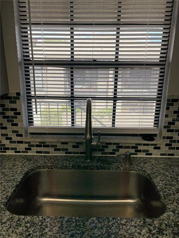 4015 ASHFORD GREEN PLACE D202, Tampa, FL 33613
