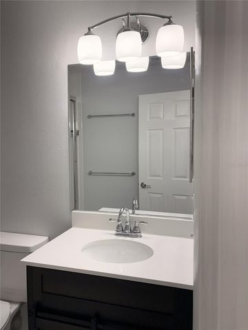 4015 ASHFORD GREEN PLACE D202, Tampa, FL 33613