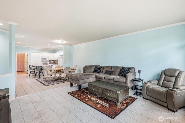 1526 135th Street E, Tacoma, WA 98445