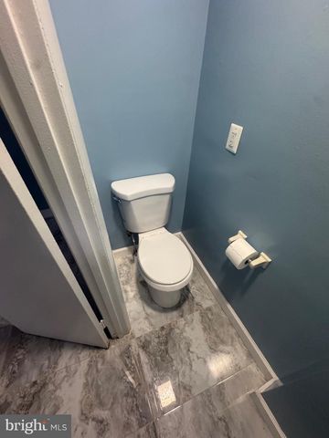 3525 MANOR WOOD DR, Hyattsville, MD 20782