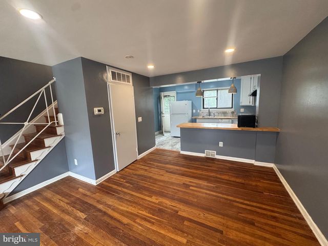 3525 MANOR WOOD DR, Hyattsville, MD 20782