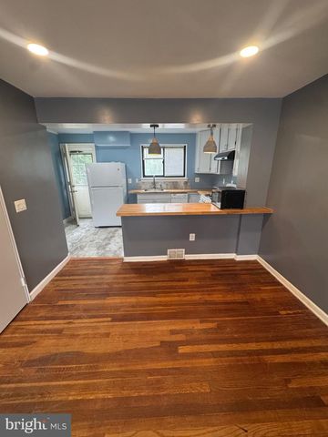 3525 MANOR WOOD DR, Hyattsville, MD 20782