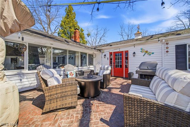 25301 Wolf Road, Bay Village, OH 44140