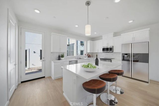 4862 Arroyo Run, Moorpark, CA 93021