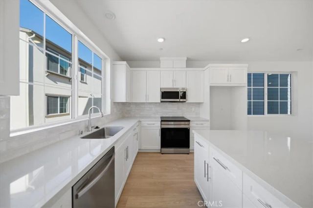 4862 Arroyo Run, Moorpark, CA 93021