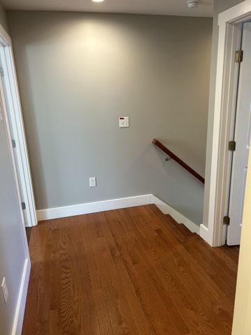 2611 Lakevilla Dr, Nashville, TN 37217