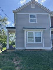 2611 Lakevilla Dr, Nashville, TN 37217