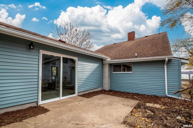 15045 N RIVER BEACH Drive, Chillicothe, IL 61523