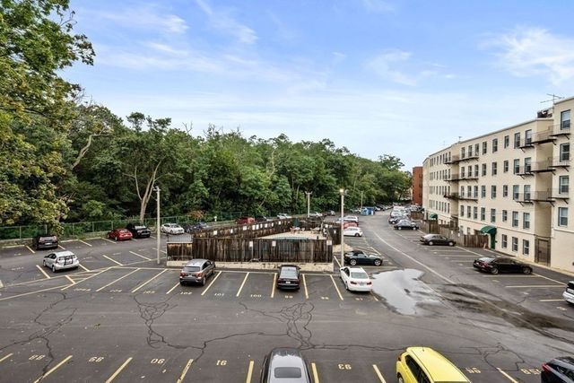 92 Gordon St 301-1, Boston, MA 02135