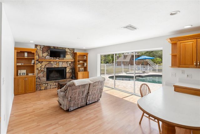 1160 WAGON WHEEL DRIVE, Sarasota, FL 34240