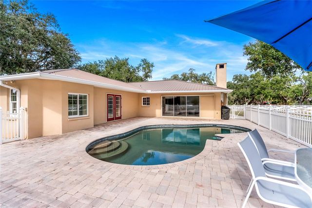 1160 WAGON WHEEL DRIVE, Sarasota, FL 34240