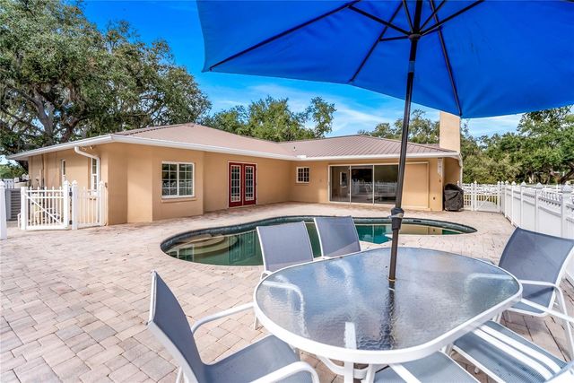 1160 WAGON WHEEL DRIVE, Sarasota, FL 34240
