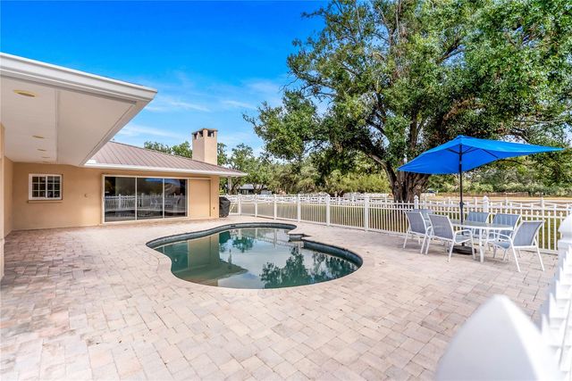 1160 WAGON WHEEL DRIVE, Sarasota, FL 34240