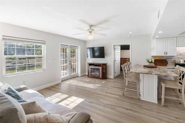 1160 WAGON WHEEL DRIVE, Sarasota, FL 34240