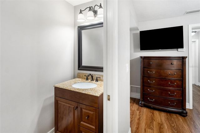 1160 WAGON WHEEL DRIVE, Sarasota, FL 34240