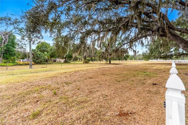 1160 WAGON WHEEL DRIVE, Sarasota, FL 34240