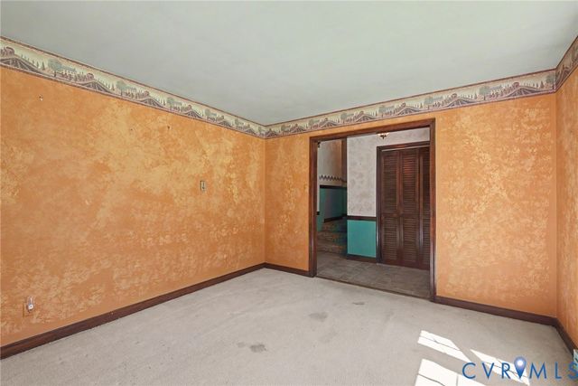 8620 Salem Church Rd, North, VA 23237