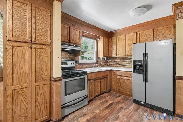 8620 Salem Church Rd, North, VA 23237