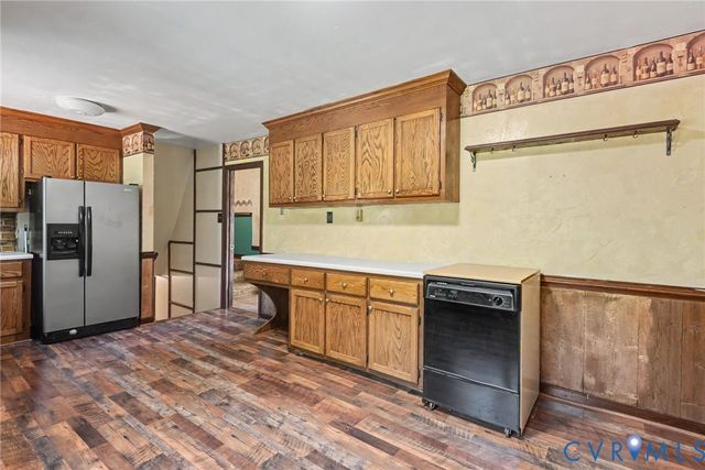 8620 Salem Church Rd, North, VA 23237