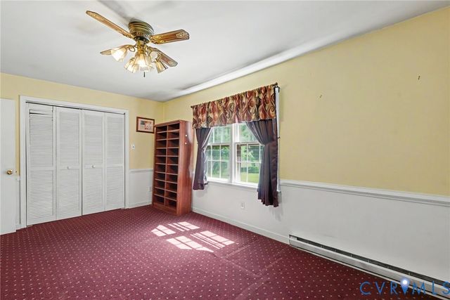 8620 Salem Church Rd, North, VA 23237