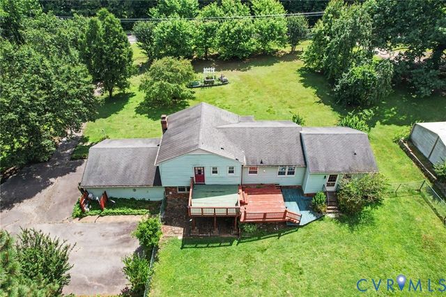 8620 Salem Church Rd, North, VA 23237