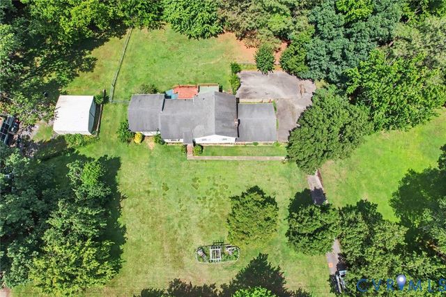 8620 Salem Church Rd, North, VA 23237