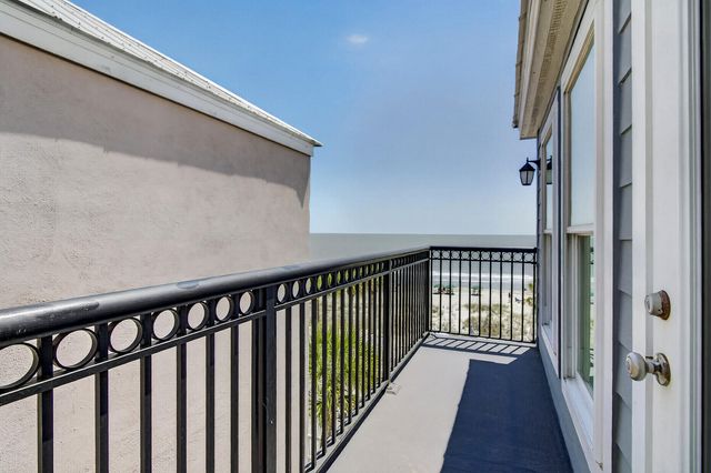 132 Grand Pavilion Boulevard, Isle Of Palms, SC 29451