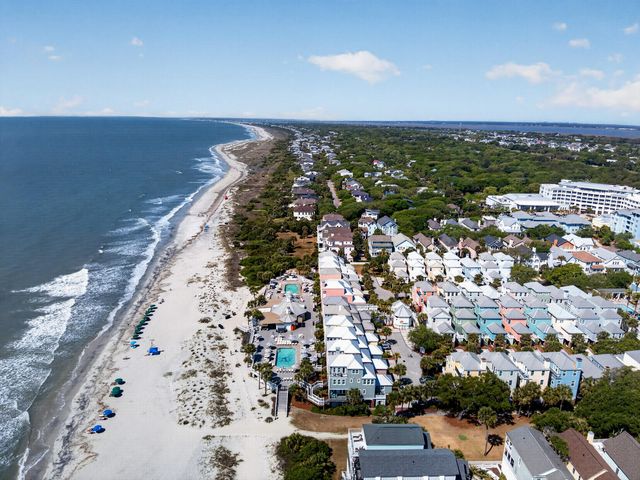132 Grand Pavilion Boulevard, Isle Of Palms, SC 29451