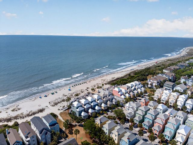 132 Grand Pavilion Boulevard, Isle Of Palms, SC 29451