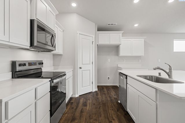 6105 Road 115, Pasco, WA 99301