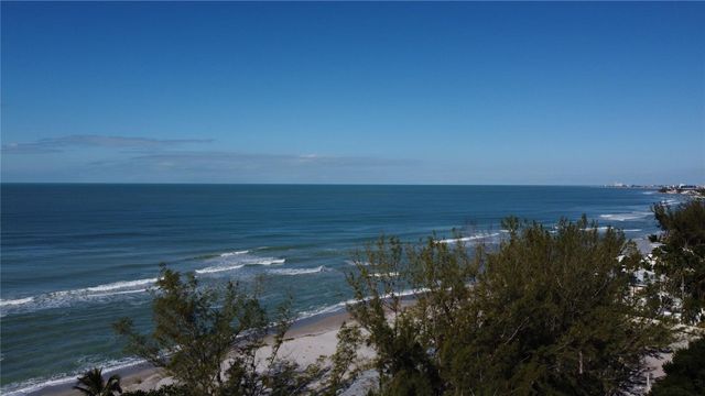 8534 HERON LAGOON CIRCLE, Sarasota, FL 34242