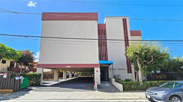 1129 Rycroft Street 201, Honolulu, HI 96814