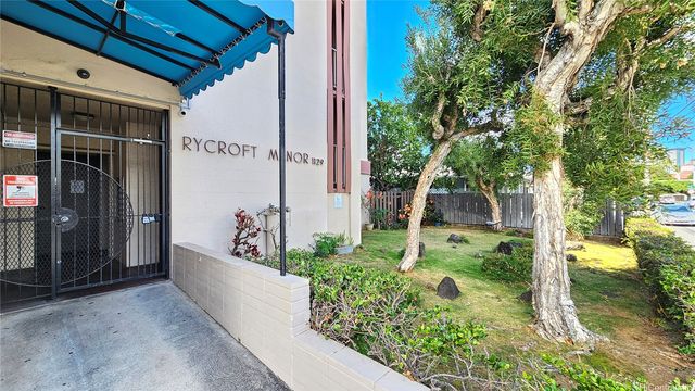 1129 Rycroft Street 201, Honolulu, HI 96814