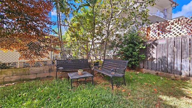 1129 Rycroft Street 201, Honolulu, HI 96814