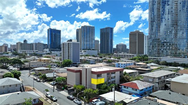 1129 Rycroft Street 201, Honolulu, HI 96814