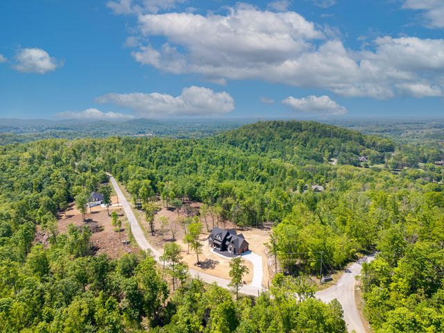 31 Knights Lane, Somerset, KY 42503
