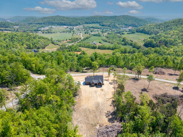 31 Knights Lane, Somerset, KY 42503
