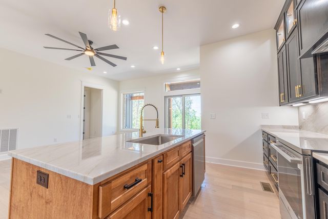 31 Knights Lane, Somerset, KY 42503