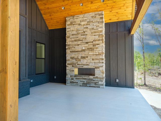 31 Knights Lane, Somerset, KY 42503