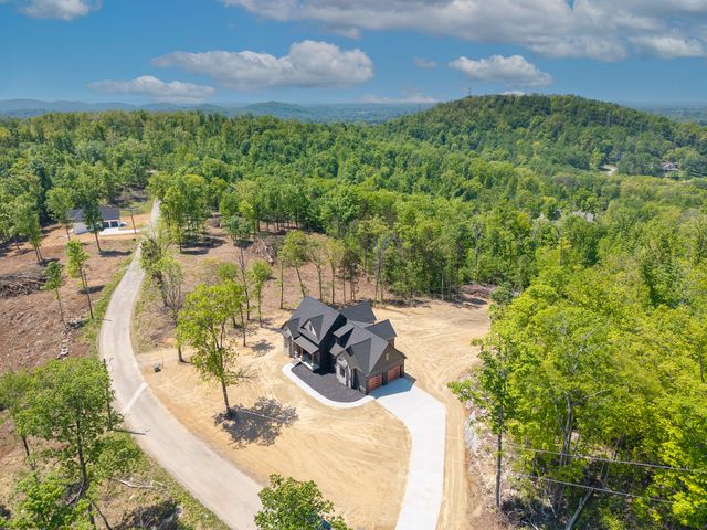 31 Knights Lane, Somerset, KY 42503