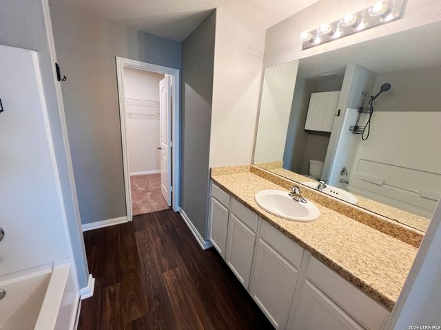 6747 Sabinal, San Antonio, TX 78252